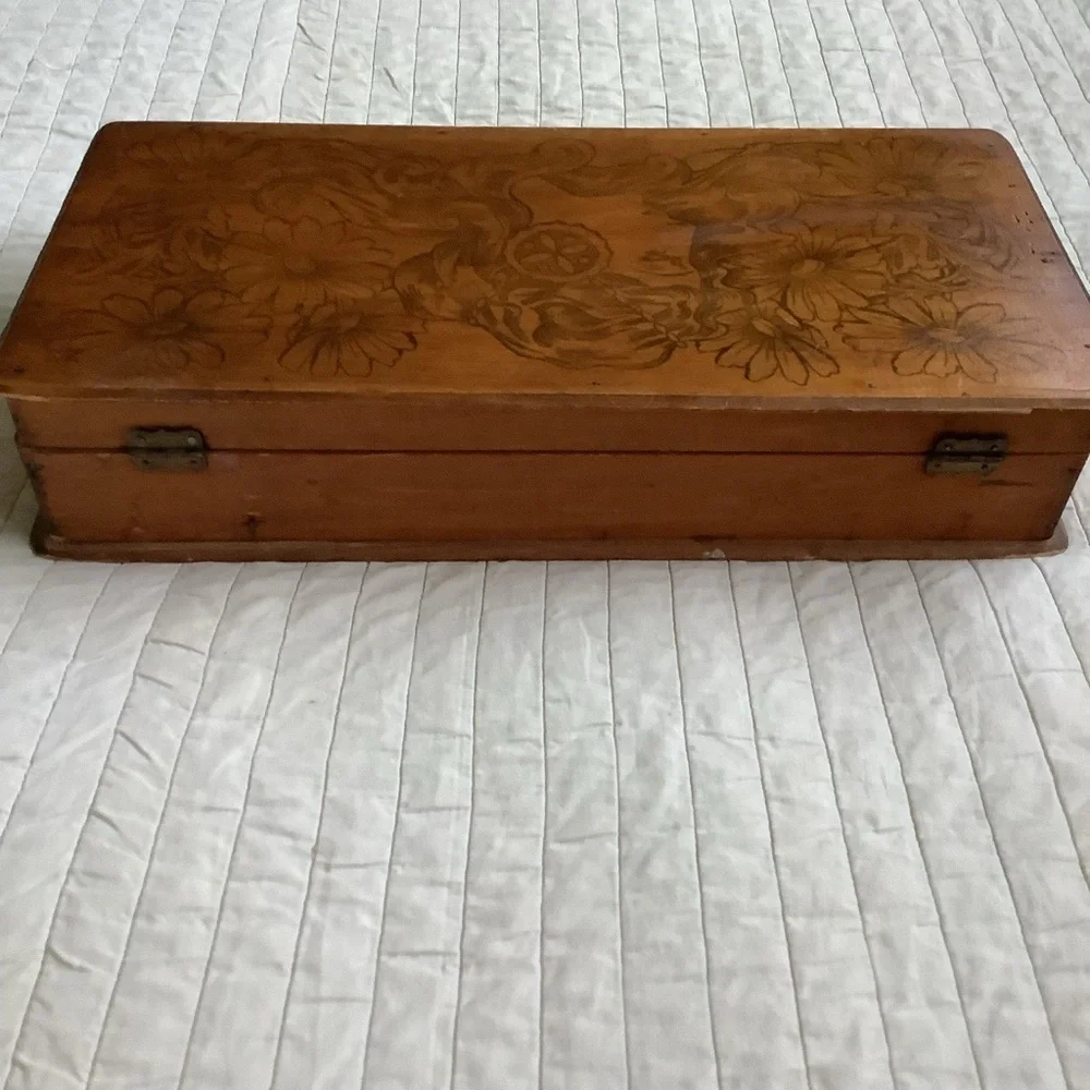 Antique Victorian Decorated Wood Ladies Glove Box Pyrography